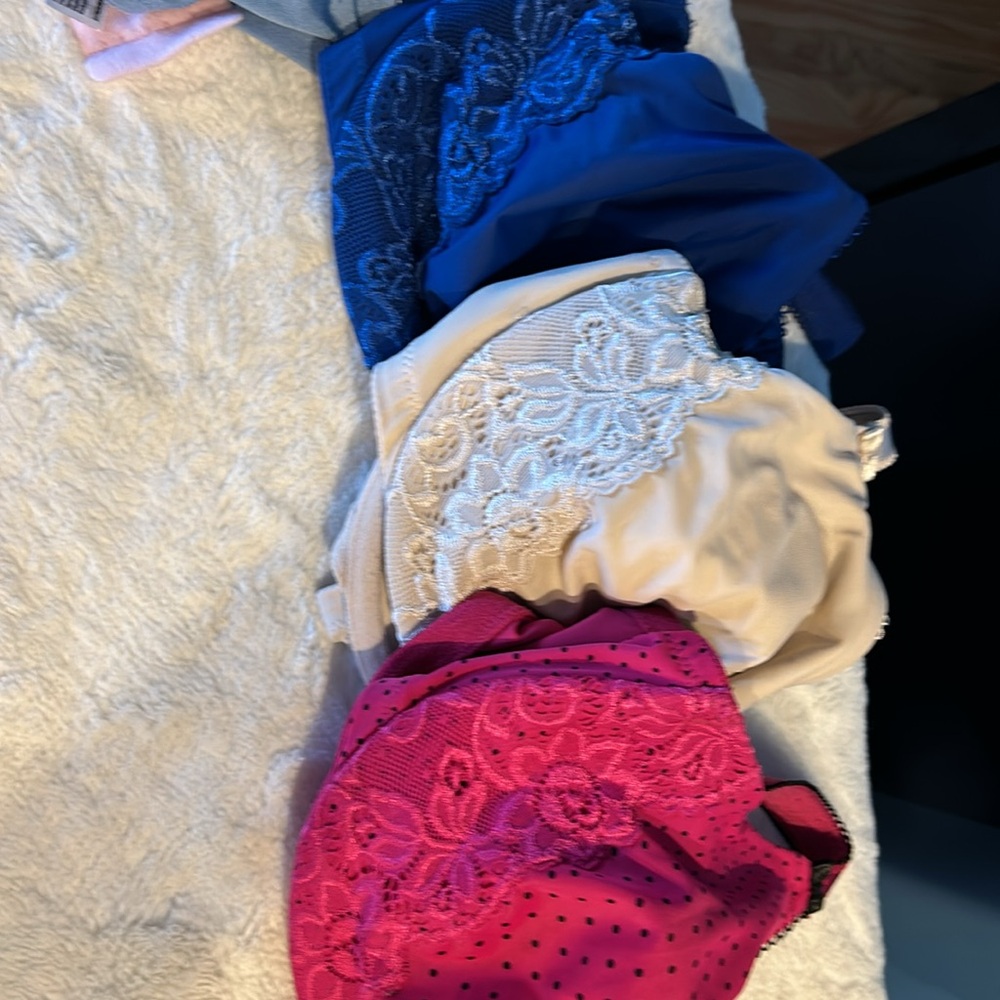 Bras